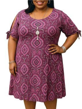 Kim Rogers Plus Size 2X Dress  Mixed Pink Paisley Short Sleeves With Tie Detail